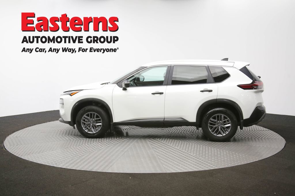 Used 2022 Nissan Rogue S image 60