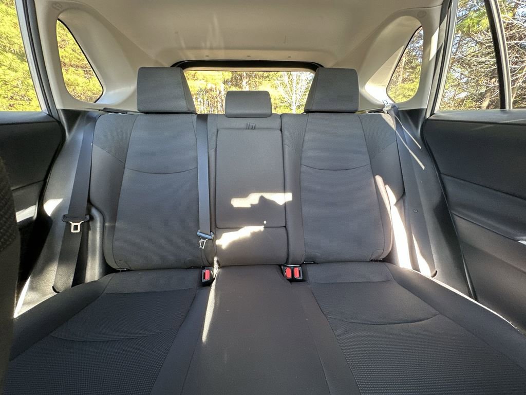 Used 2021 Toyota RAV4 LE image 26