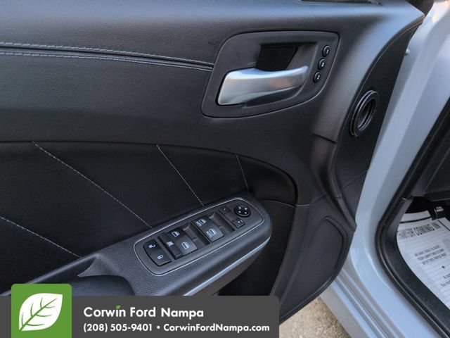 Used 2021 Dodge Charger Scat Pack w/ Dynamics Package RWD image 11
