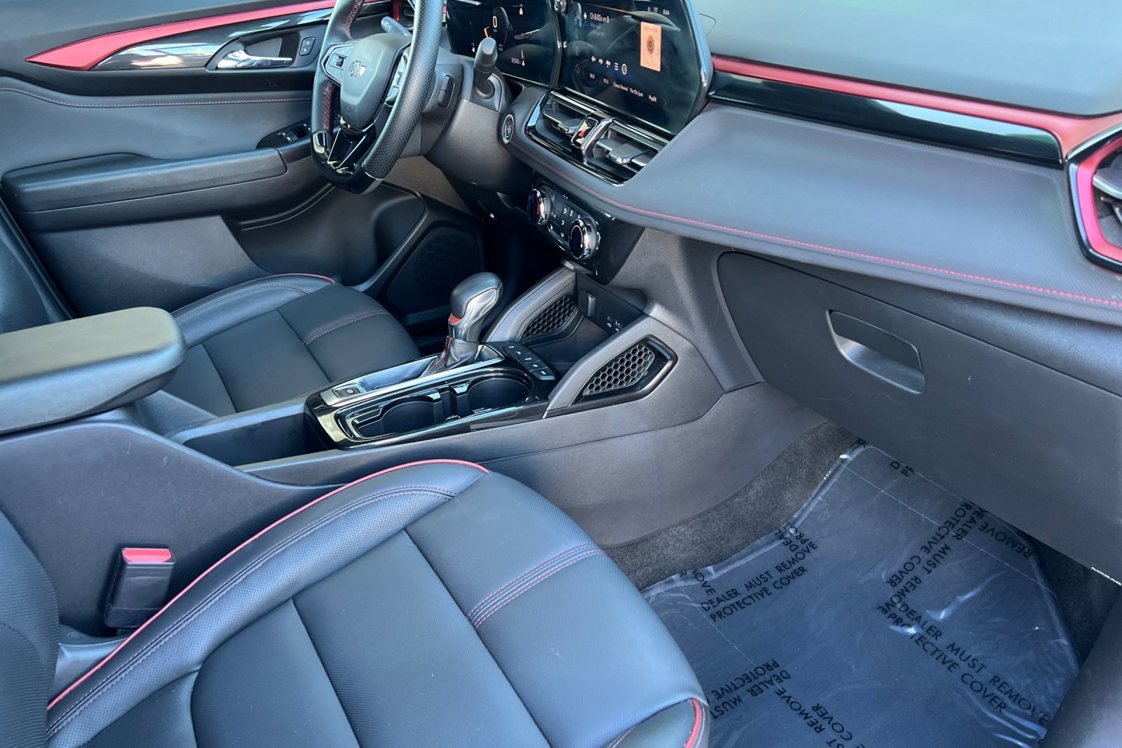 Used 2024 Chevrolet TrailBlazer RS image 13