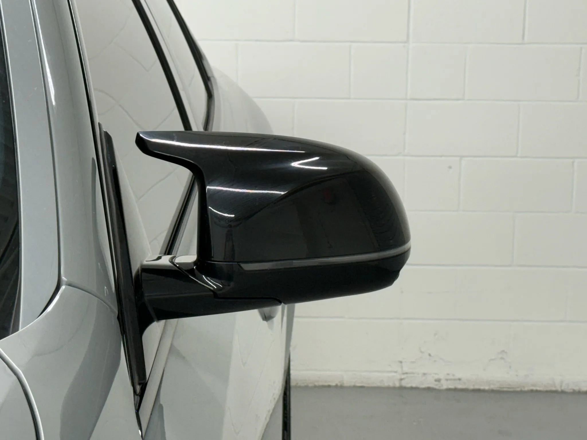 Used 2021 BMW X6 M w/ Competition Package image 9