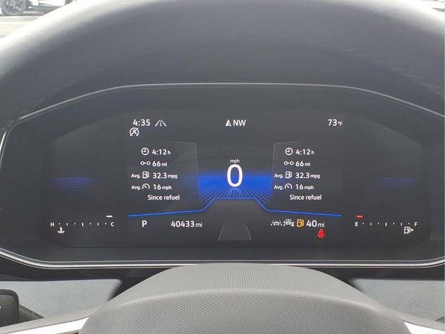 Used 2025 Volkswagen Jetta SE image 9