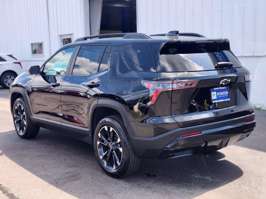 New 2027 Chevrolet Equinox RS w/ Safety and Technology Package AWD/4WD image 3