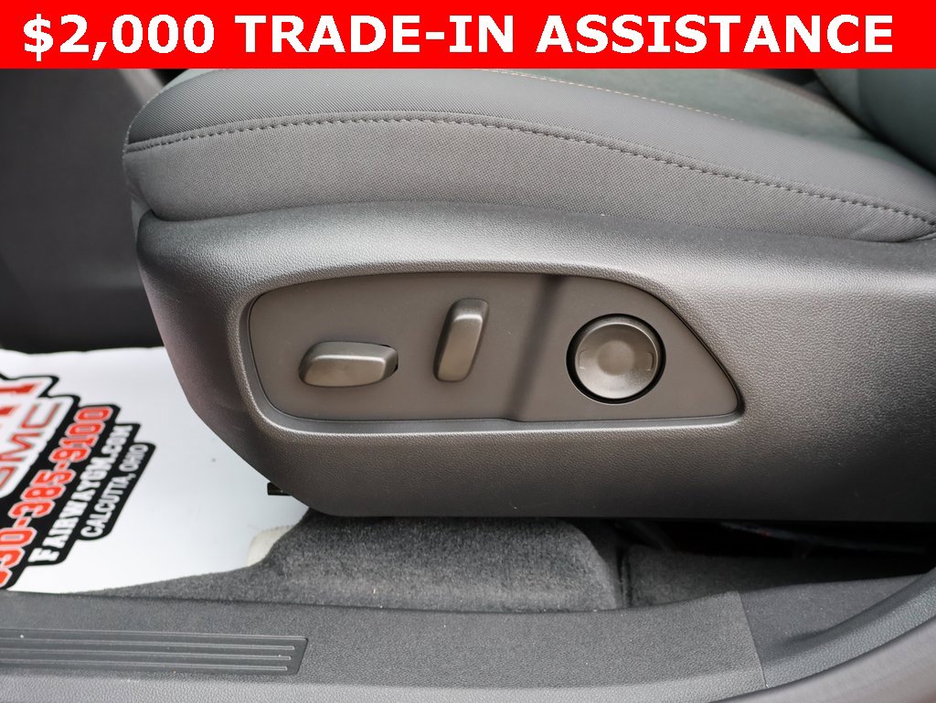 New 2026 GMC Terrain AT4 w/ LPO, Black Badging Package image 14