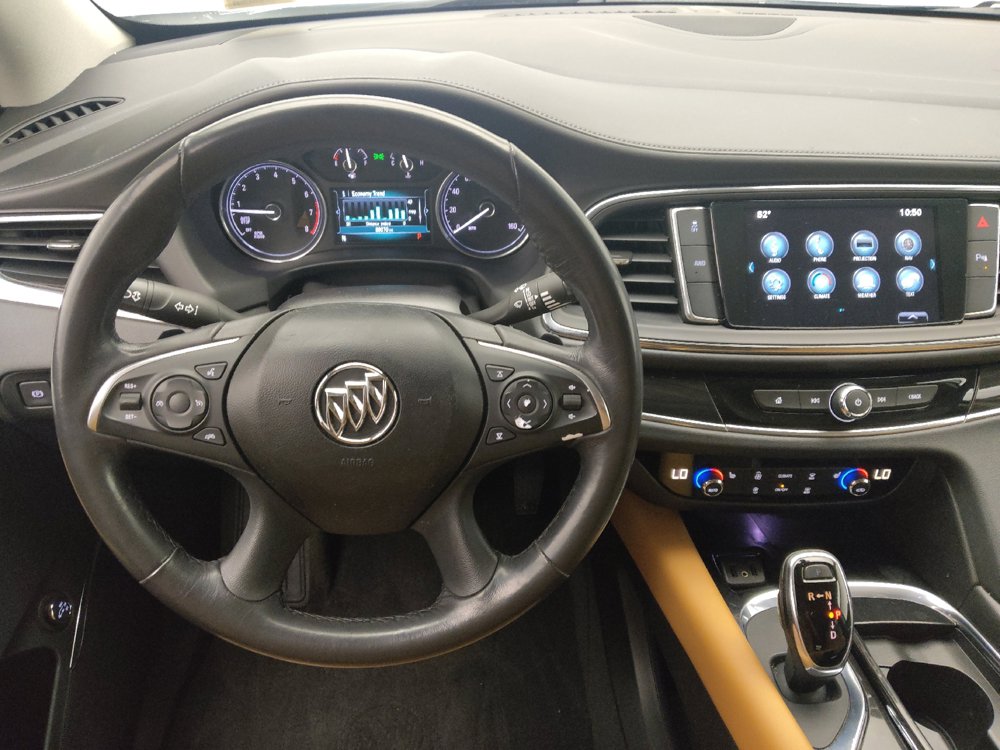 Used 2018 Buick Enclave Essence AWD/4WD image 22