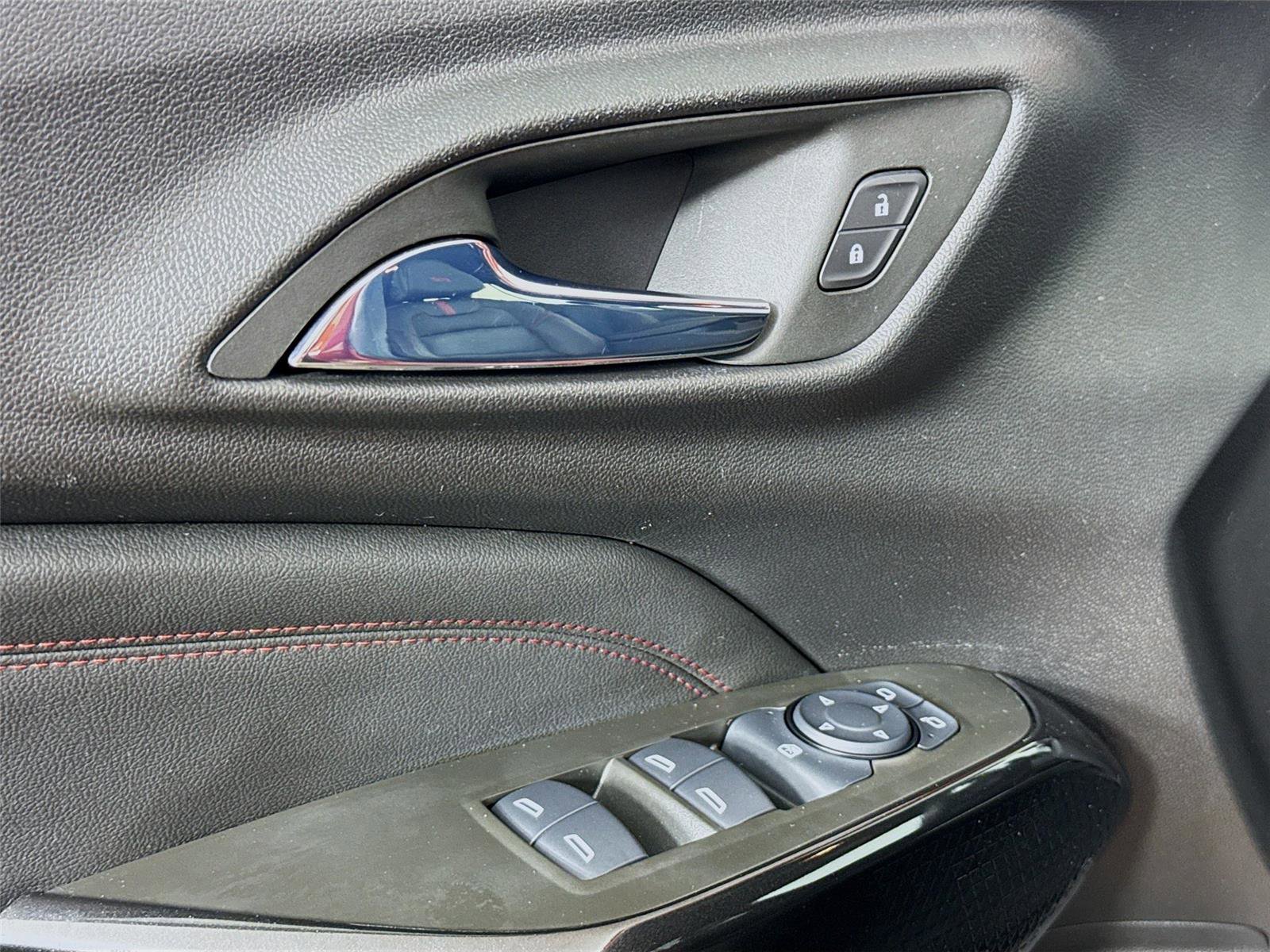 Used 2024 Chevrolet Trax RS w/ Driver Confidence Package image 18