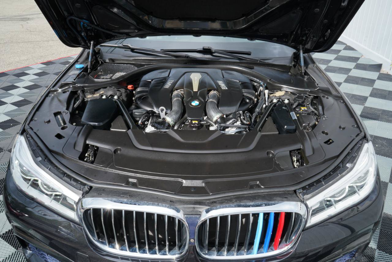 Used 2017 BMW 750i RWD image 75