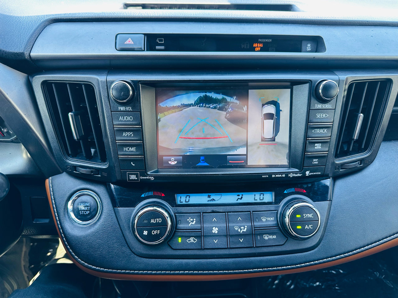 Used 2016 Toyota RAV4 SE image 21