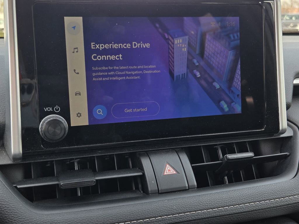 Used 2023 Toyota RAV4 LE image 9