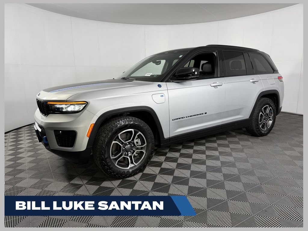 Used 2023 Jeep Grand Cherokee Trailhawk