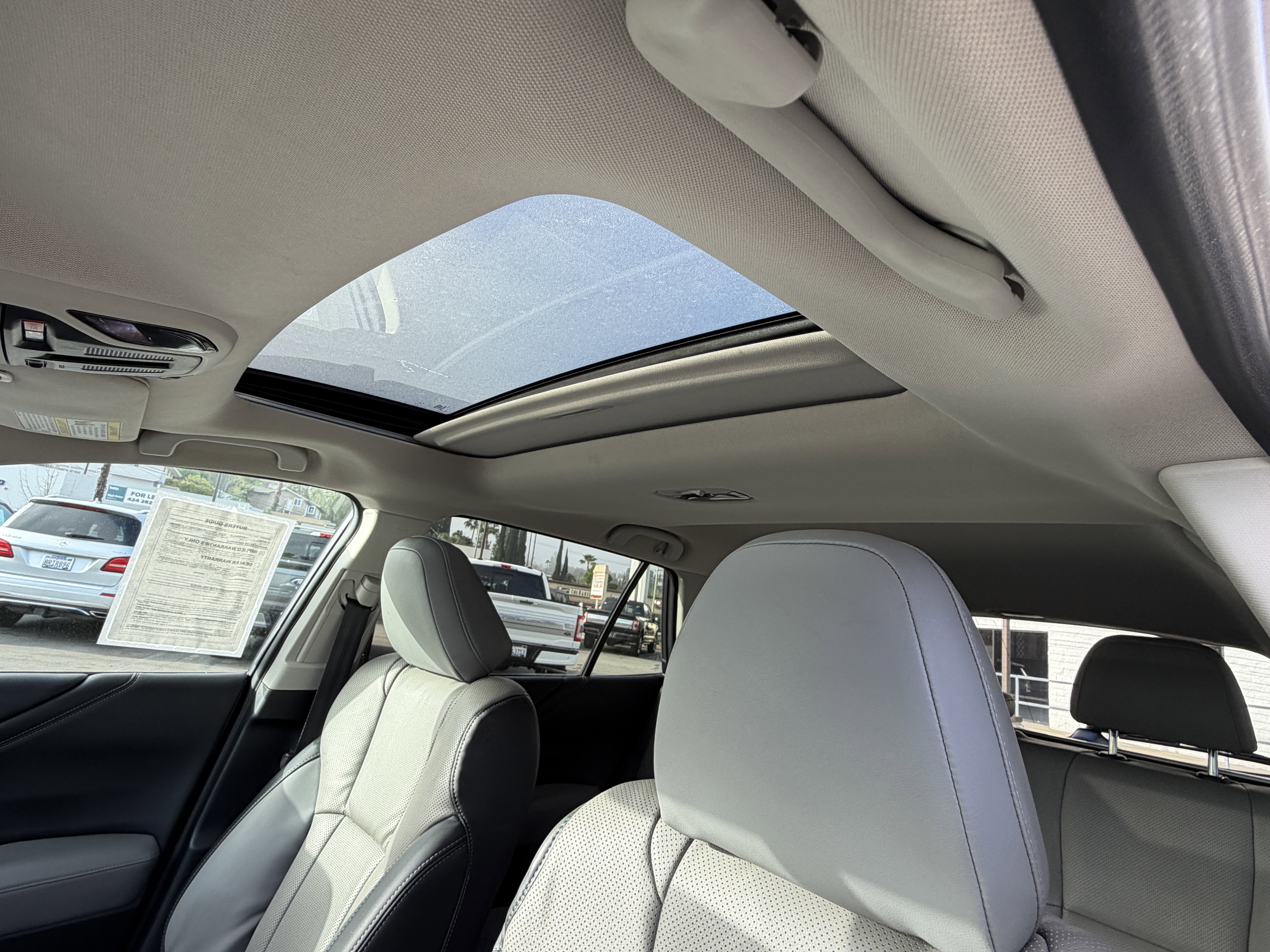 Used 2020 Subaru Outback Limited image 13