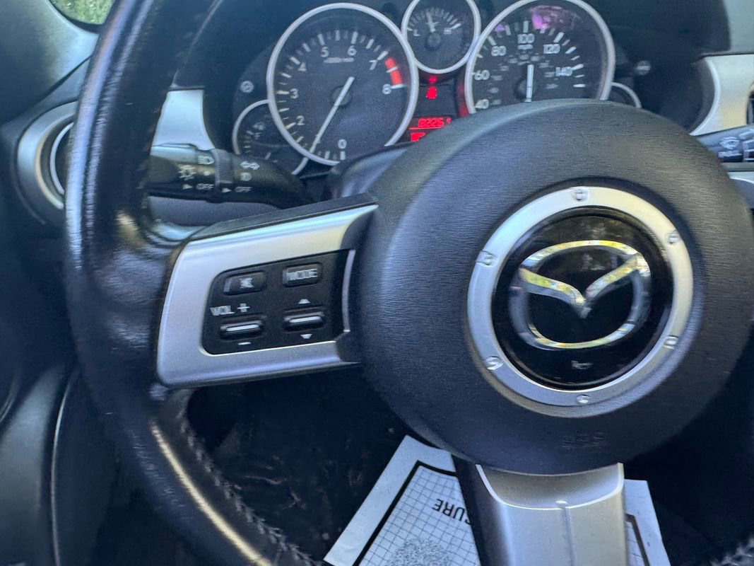 Used 2012 MAZDA MX-5 Miata Grand Touring image 29