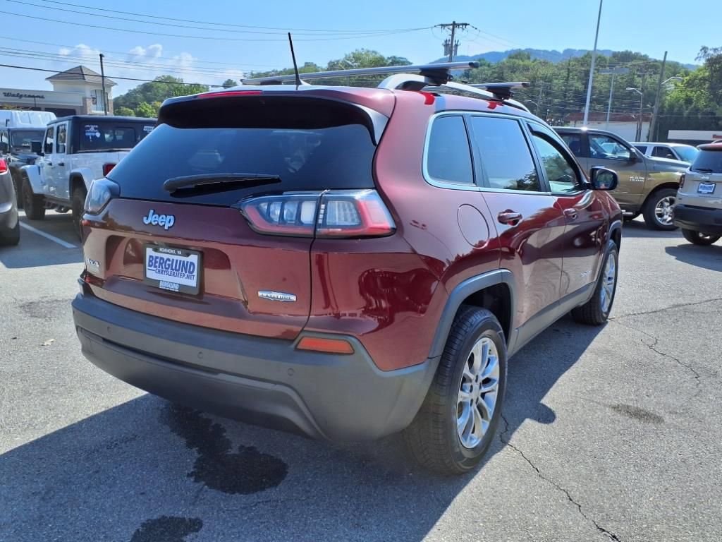 Used 2021 Jeep Cherokee Latitude Plus w/ Sun & Sound Group image 4