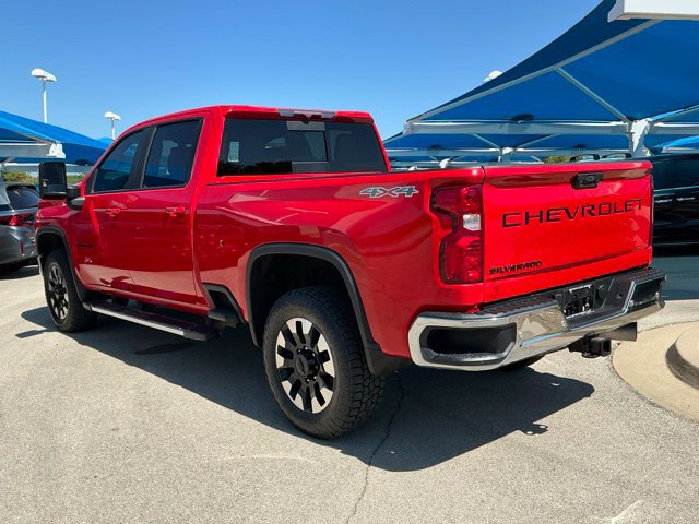 Used 2020 Chevrolet Silverado 2500 LT w/ All Star Edition AWD/4WD image 4