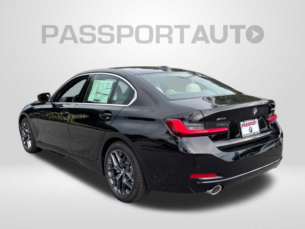 New 2026 BMW 330i xDrive Sedan w/ Convenience Package AWD/4WD image 3