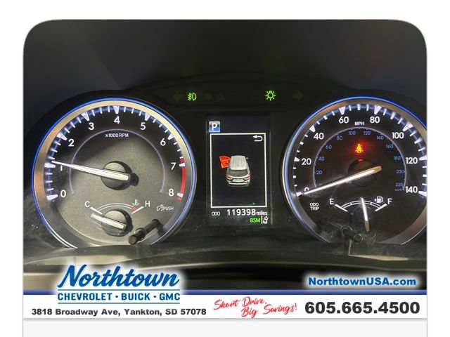 Used 2018 Toyota Highlander Limited image 16