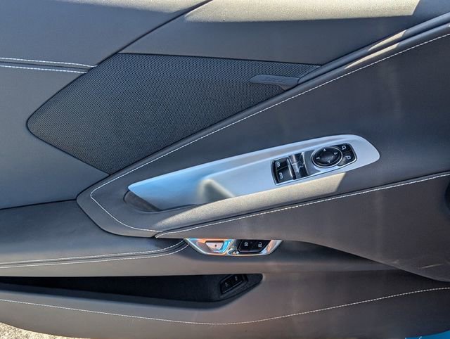 Used 2022 Chevrolet Corvette Stingray Coupe w/ Z51 Performance Package image 35