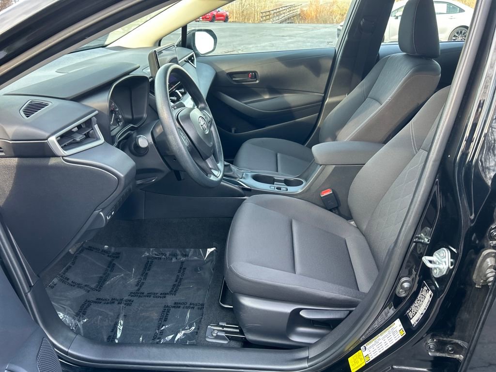 Used 2024 Toyota Corolla LE image 18