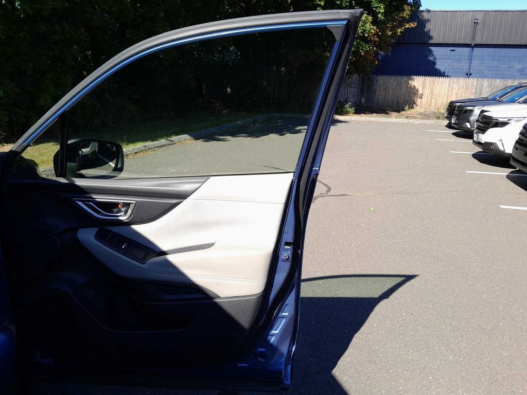 Used 2019 Subaru Forester Premium AWD/4WD image 36