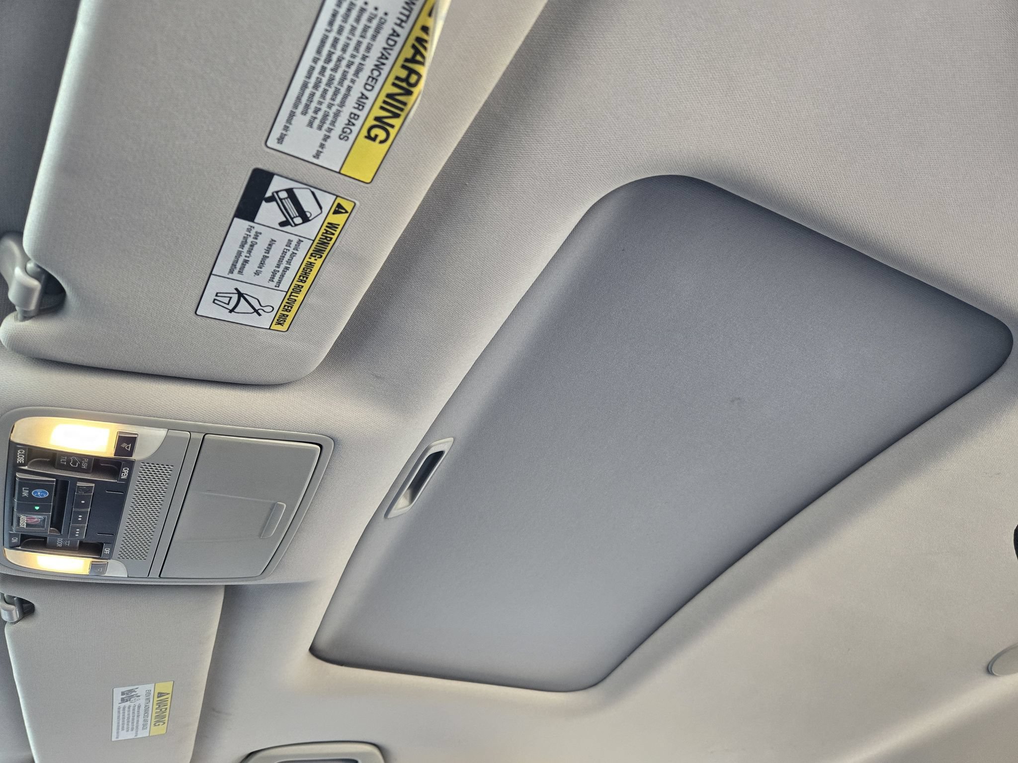 Used 2016 Acura MDX w/ Advance & Entertainment Pkg FWD image 27