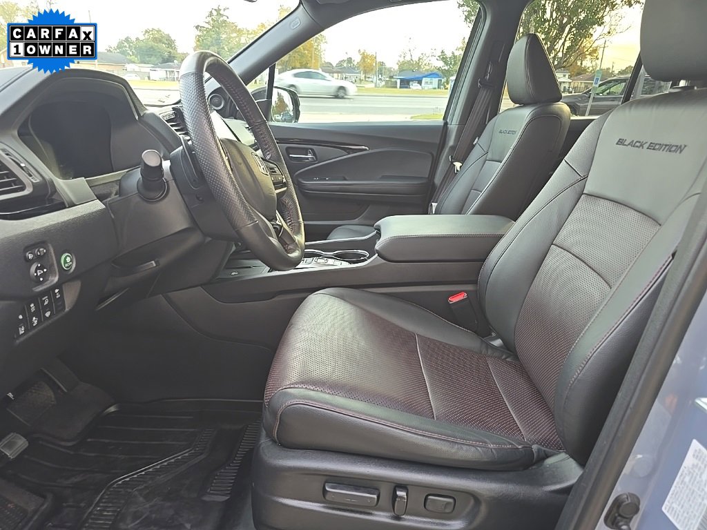 Used 2025 Honda Ridgeline Black Edition image 25