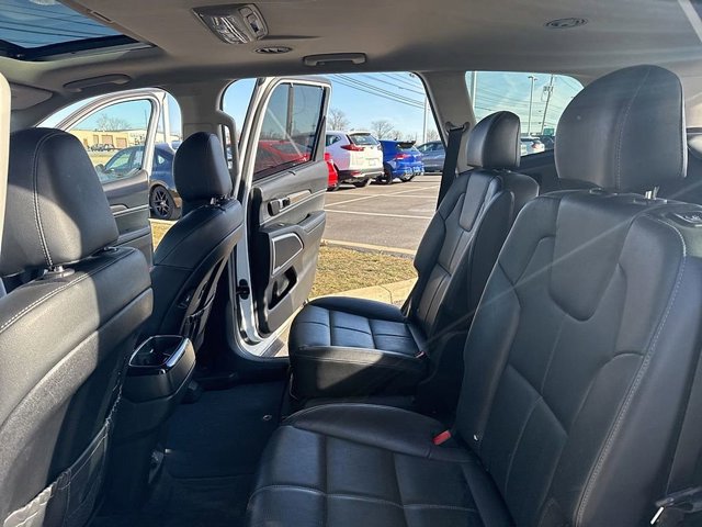 Used 2021 Kia Telluride EX w/ EX Premium Package image 12