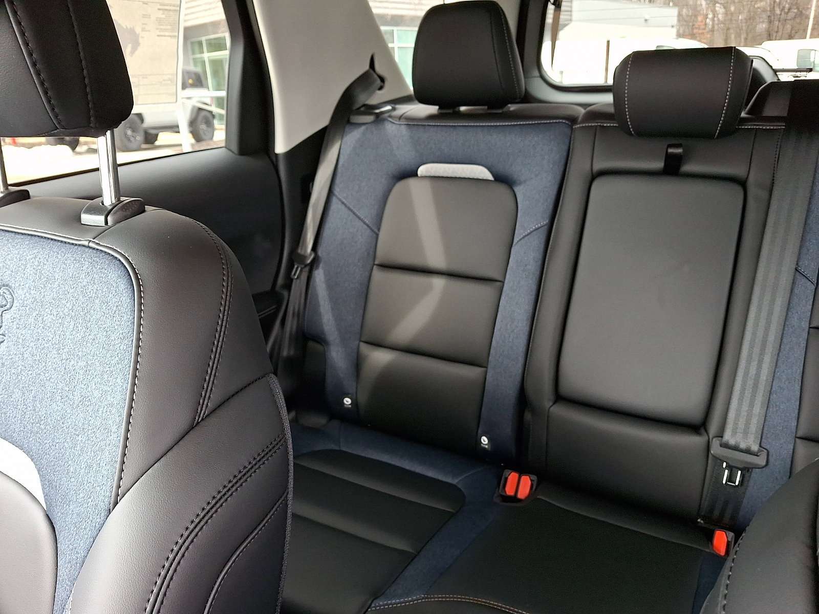 New 2026 Ford Bronco Sport Outer Banks w/ Outer Banks Tech Package+ AWD/4WD image 10