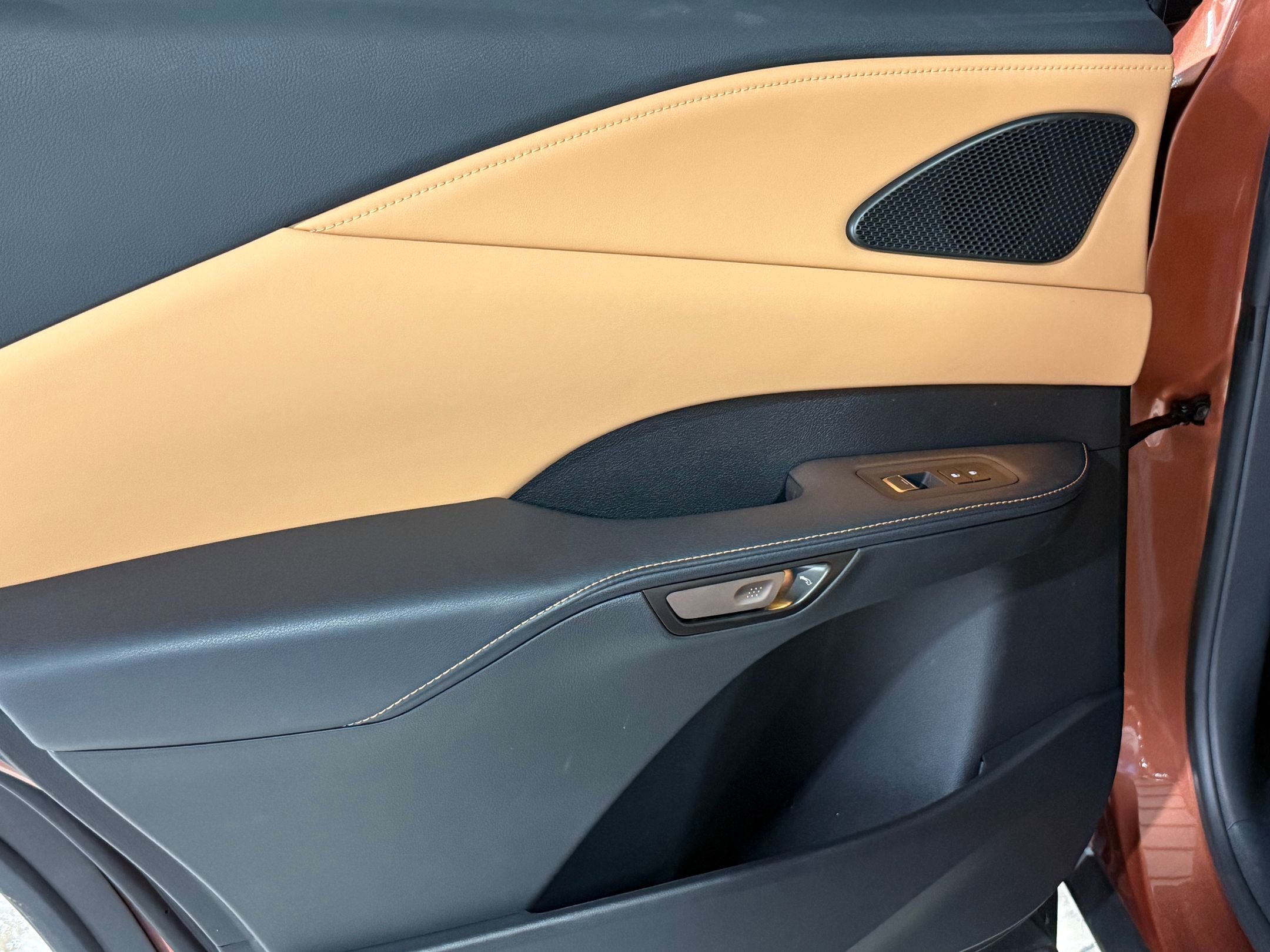 Used 2025 Lexus RX 350 FWD image 36