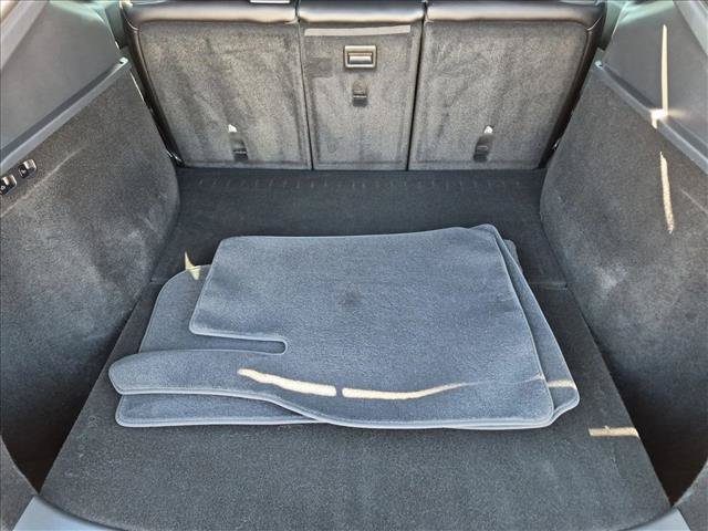 Used 2025 Tesla Model Y Long Range RWD image 6