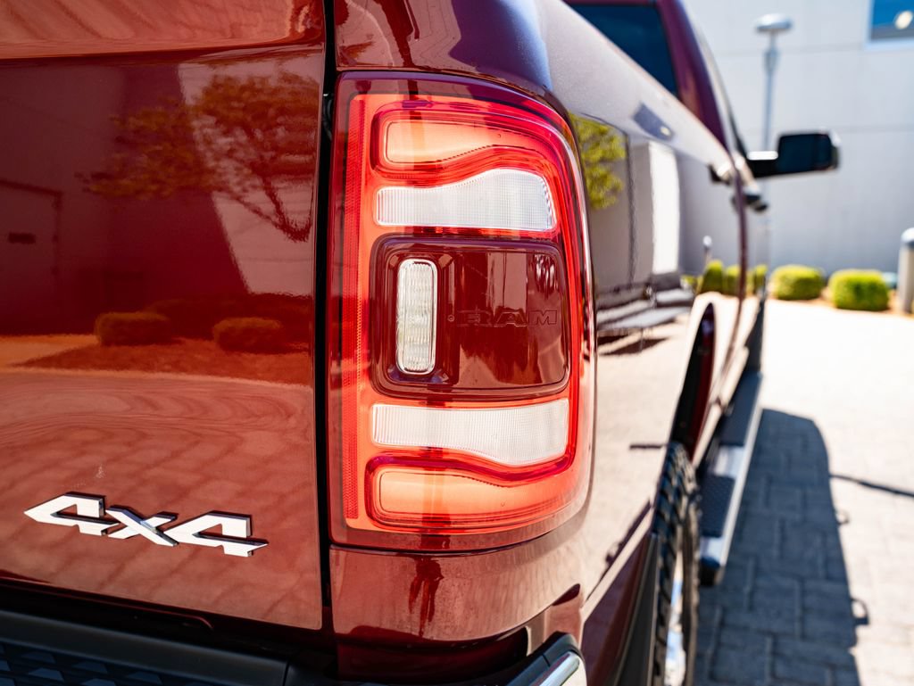 Used 2022 RAM 2500 Big Horn w/ Level C Equiment Group AWD/4WD image 9