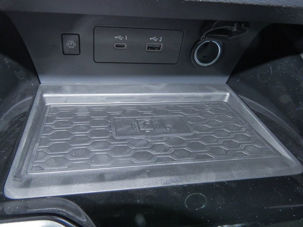 Used 2025 Nissan Altima 2.5 SR w/ SR Premium Package image 16