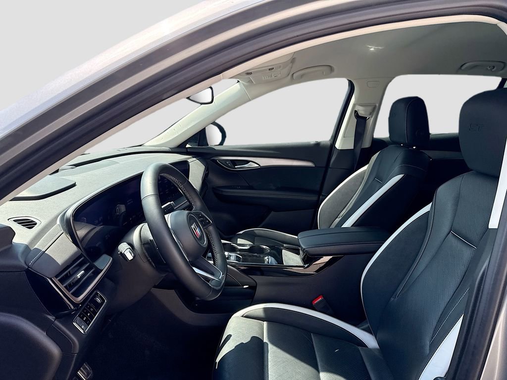 Used 2024 Buick Envision Sport Touring image 11