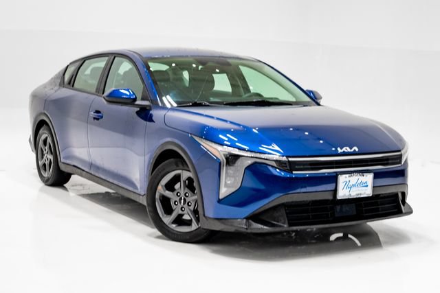 Used 2025 Kia K4 FWD image 6