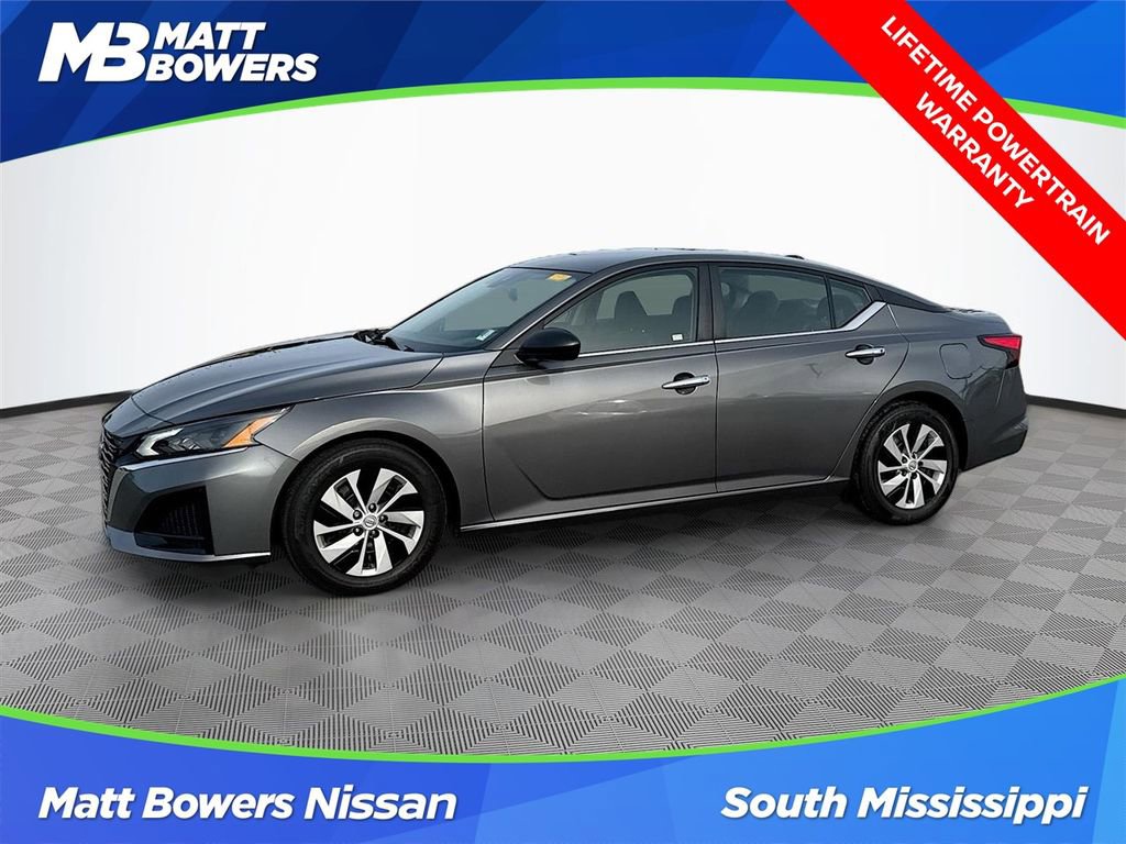 Used 2024 Nissan Altima 2.5 S FWD image 1