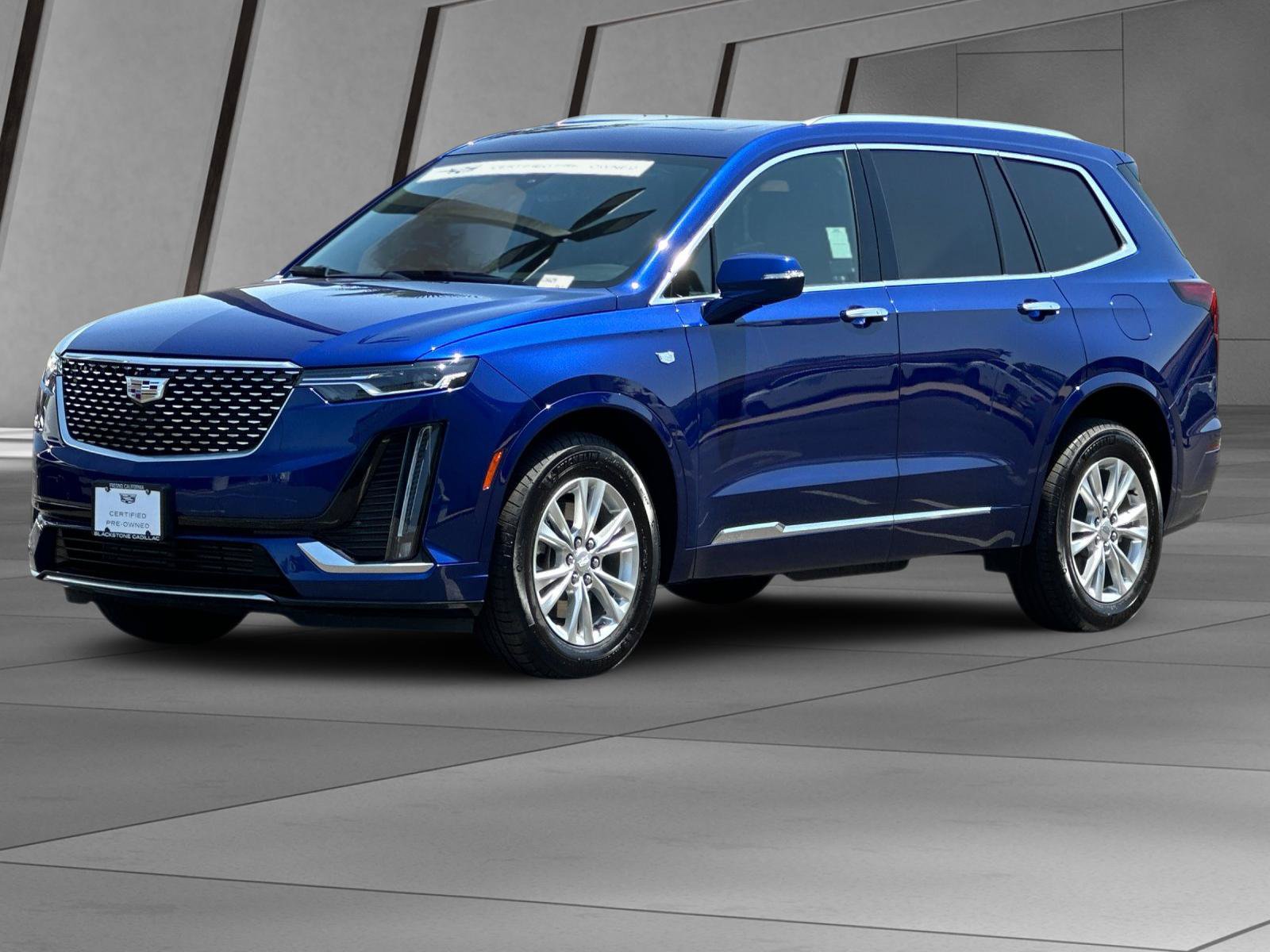Certified 2023 Cadillac XT6 Luxury AWD/4WD image 8