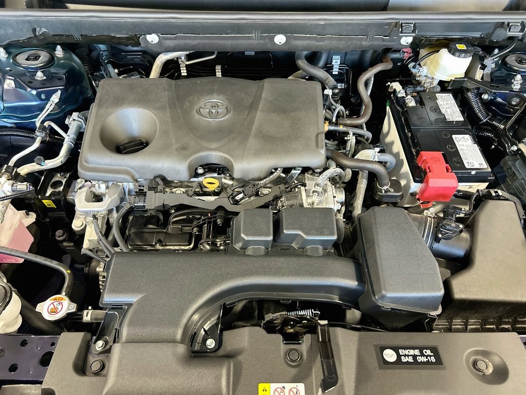 Used 2025 Toyota RAV4 XLE Premium FWD image 28