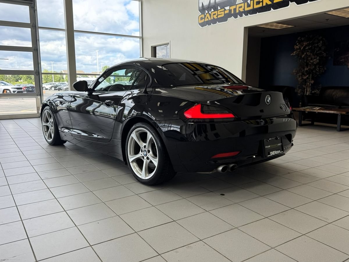 Used 2015 BMW Z4 sDrive28i RWD image 47