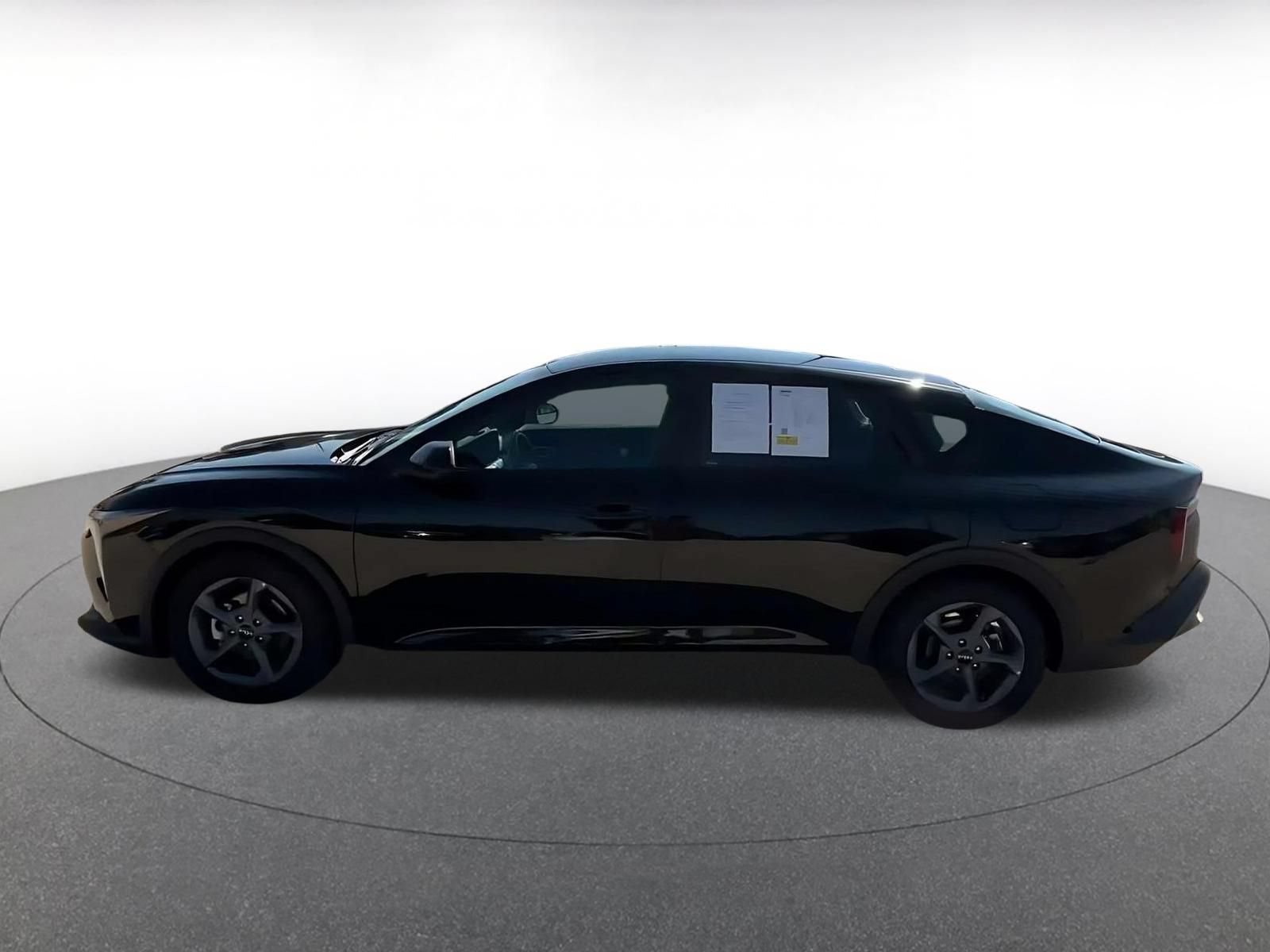 Used 2026 Kia K4 FWD image 8