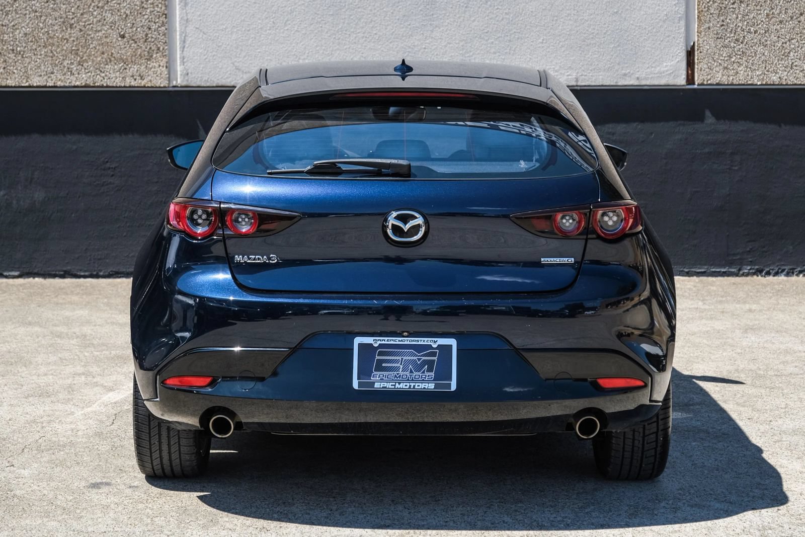 Used 2019 MAZDA MAZDA3 Hatchback w/ Preferred Package FWD image 8