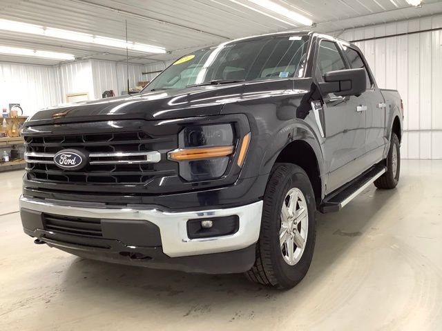Used 2024 Ford F150 XLT AWD/4WD image 3