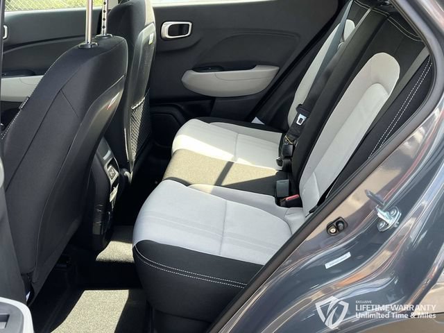New 2026 Hyundai Venue SEL FWD image 13