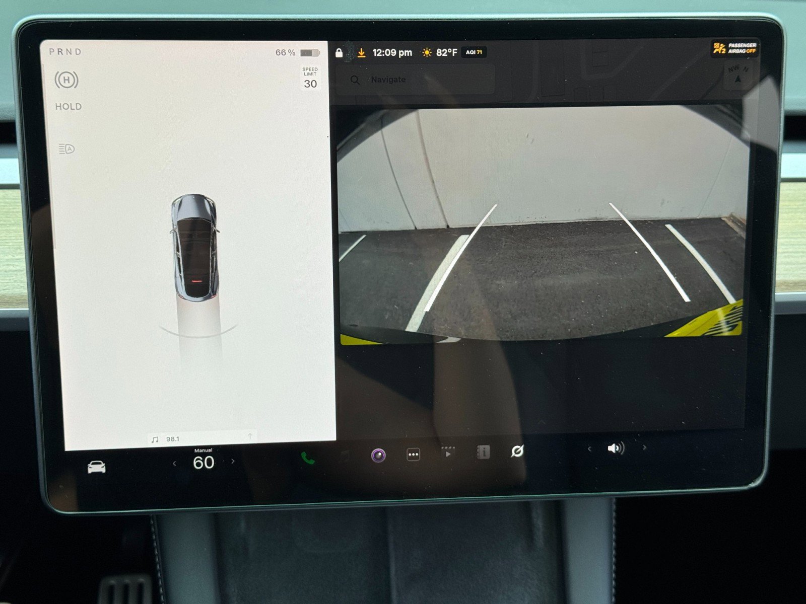 Used 2022 Tesla Model Y Performance image 32