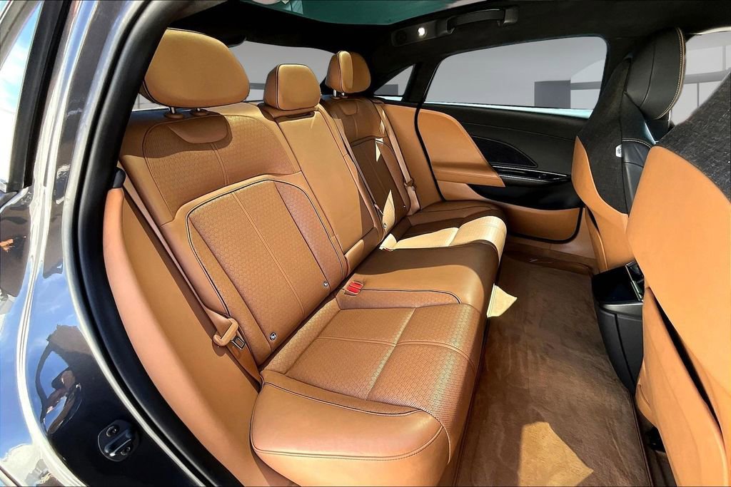 Used 2023 Lucid Air Grand Touring image 23