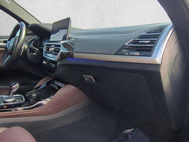 Used 2022 BMW X4 M40i w/ Premium Package image 22