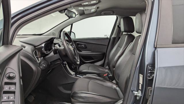 Used 2021 Chevrolet Trax LT image 14