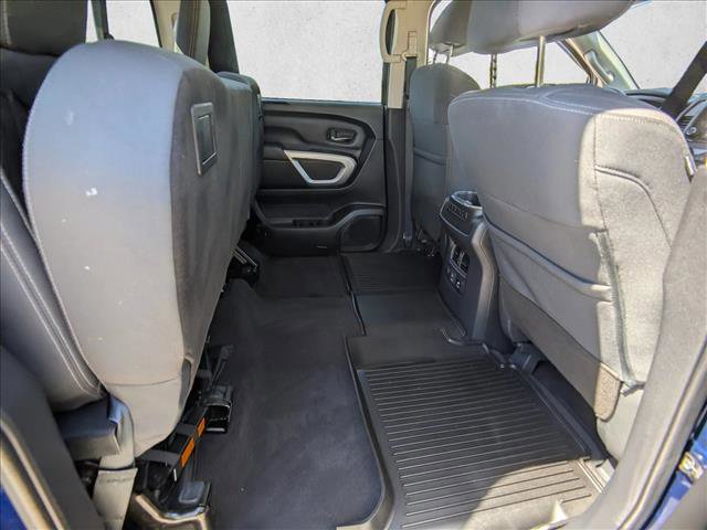 Used 2024 Nissan Titan SV w/ SV Convenience Package AWD/4WD image 18