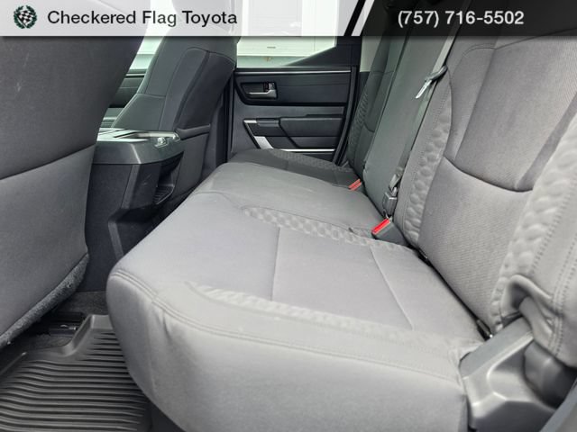 Used 2022 Toyota Tundra SR5 w/ SR5 Convenience Package AWD/4WD image 38