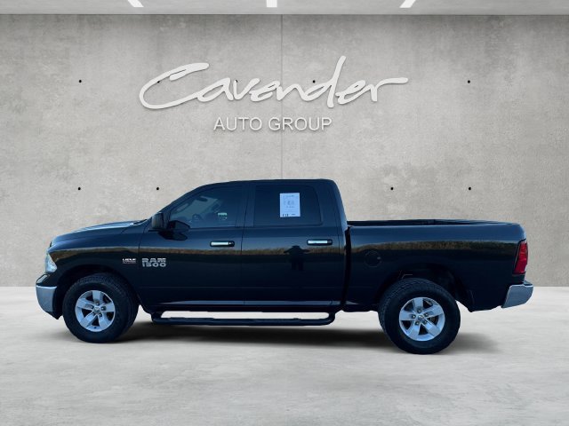 Used 2018 RAM 1500 Classic SLT AWD/4WD image 13