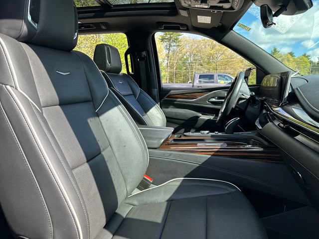 Used 2024 Cadillac Escalade Premium Luxury w/ Touring Package AWD/4WD image 19