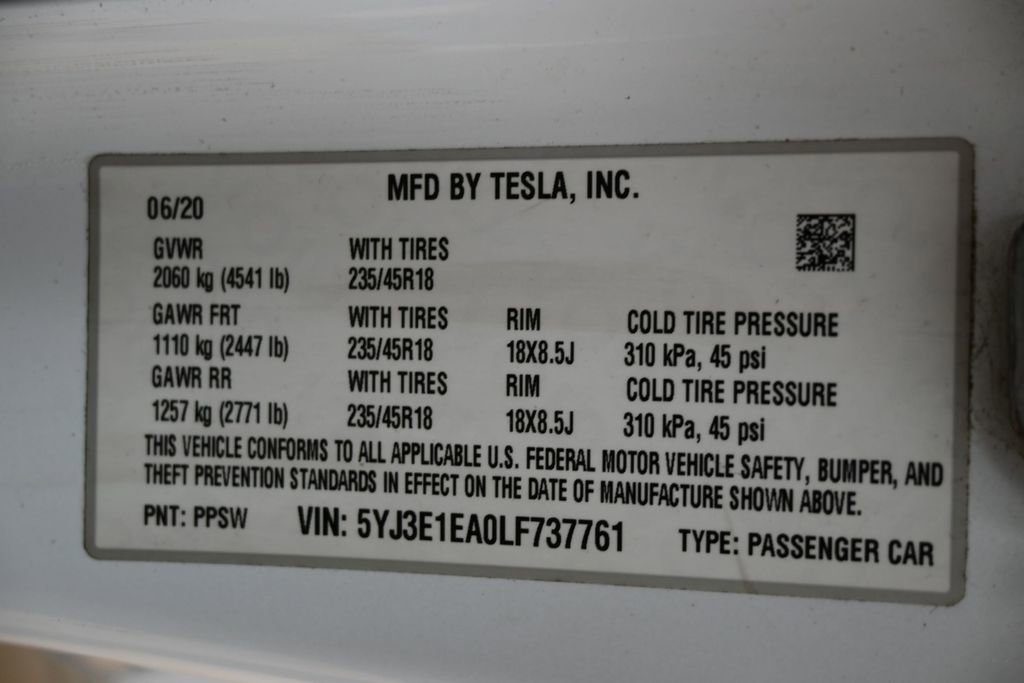 Used 2020 Tesla Model 3 Standard Range Plus image 2